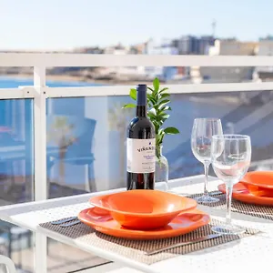 https://panoramic-sea-view-apt-with-pool-and-windprotected.adeje-hotels.com